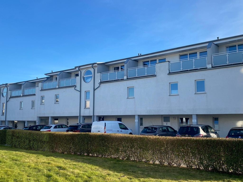 Yachthafenresidenz - Wohnung 9305 / 889