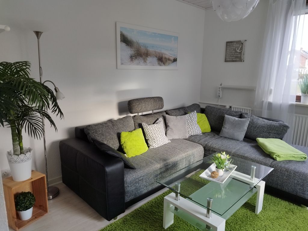 Fewo "Am Deich", Glasfaser, Terrasse, eig. Garten, 50m z. Strand, Fahrradgarage, Parkplatz