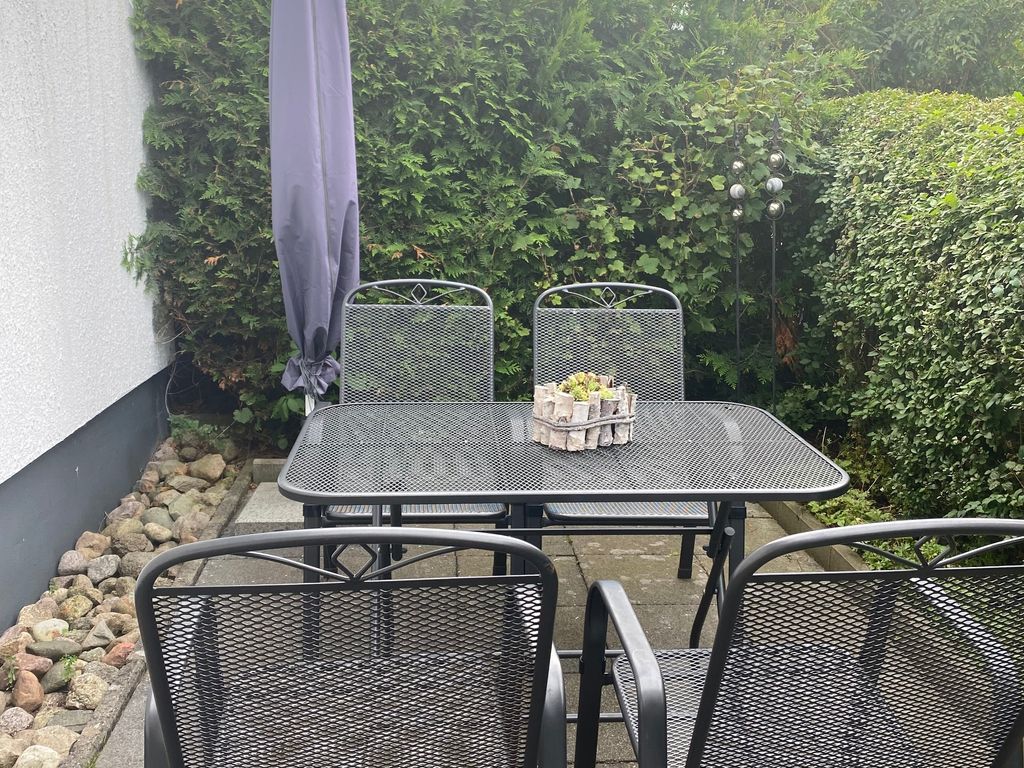 Kreutzmann; Ferienwohnung für einen erholsamen Urlaub in ruhiger, zentraler Lage.