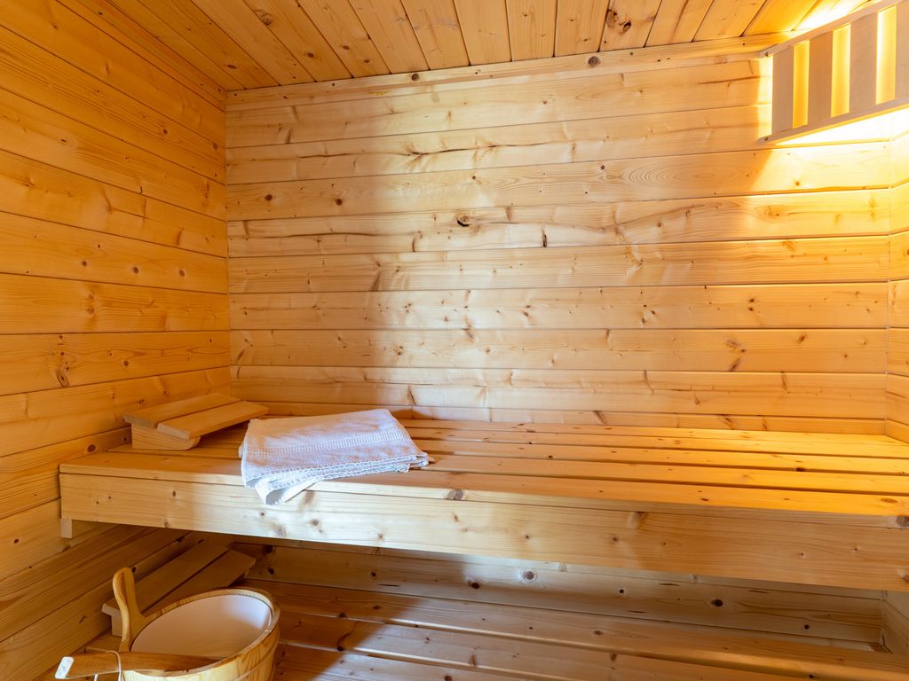 Ferienhaus Ostseecharme mit Sauna u. Garten