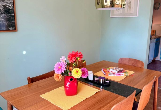 Photo Schönes Ferienhaus mit Garten & Mid Century Möbeln in Strand nähe Avendorf 9
