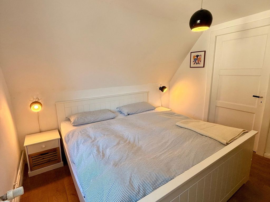 Schönes Ferienhaus mit Garten & Mid Century Möbeln in Strand nähe Avendorf