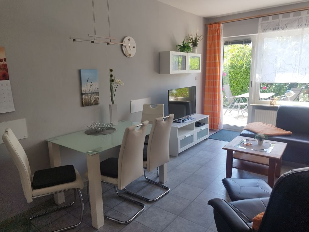 Haus Sandra Fewo 7, sonnige Terrasse, Tischtennis