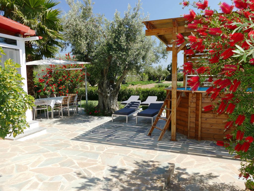 esperides holidays - Haus mit kleinem Pool, 37 km von Athen