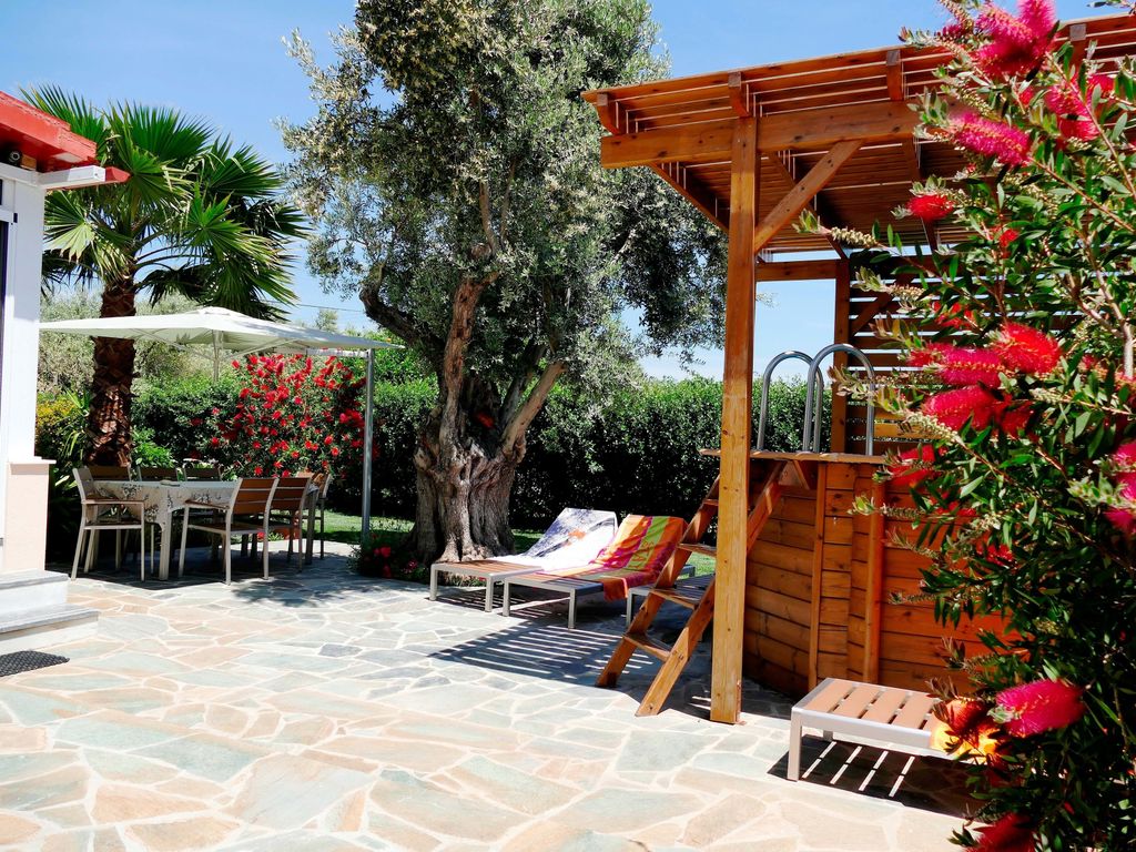 esperides holidays - Haus mit kleinem Pool, 37 km von Athen
