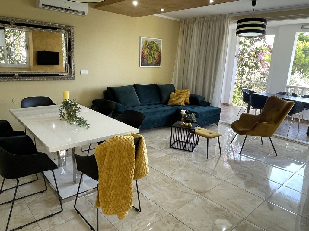 Wohnzimmer 2