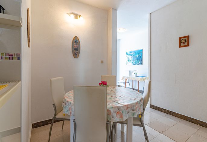 2-Zimmer-Ferienwohnung mit Terrasse Jelsa, Hvar A-134-a