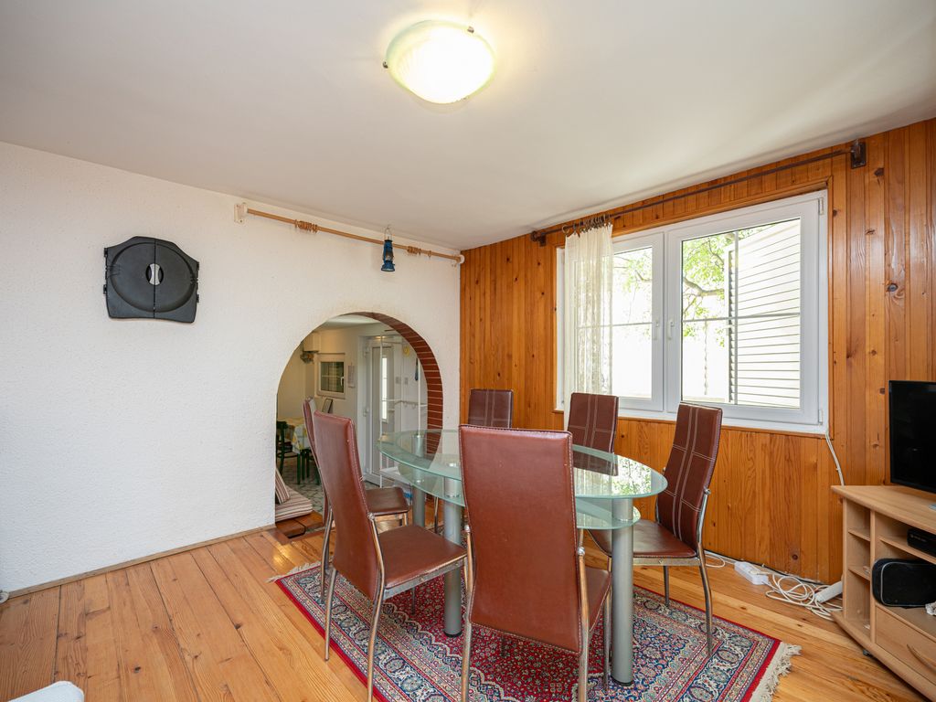 Esszimmer 1