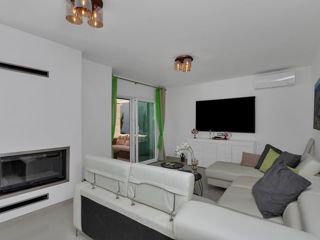 Wohnzimmer 1