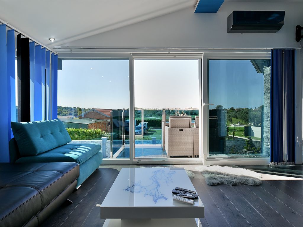 Wohnzimmer 1
