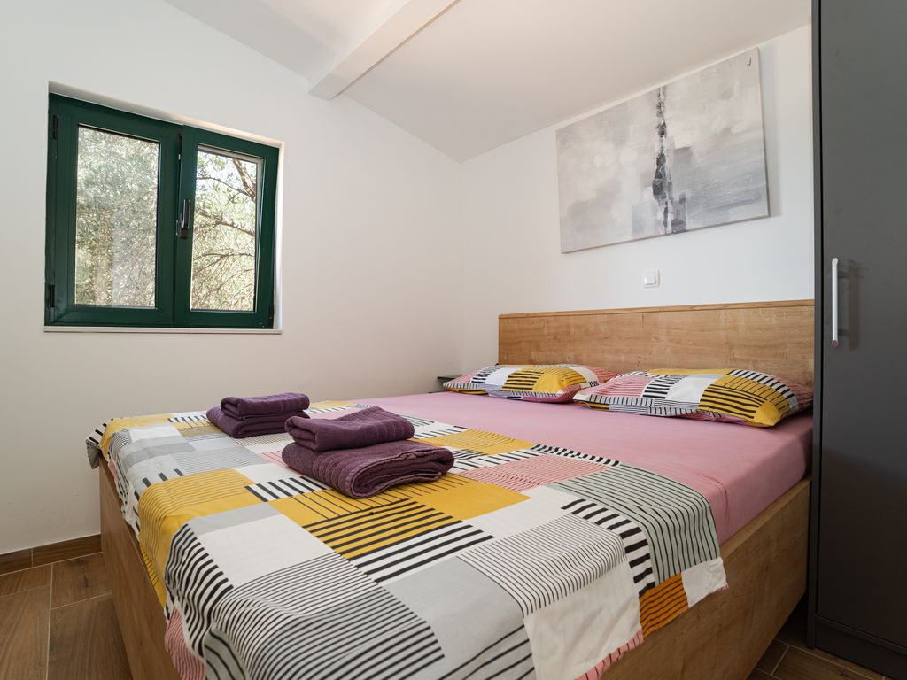 Schlafzimmer 2