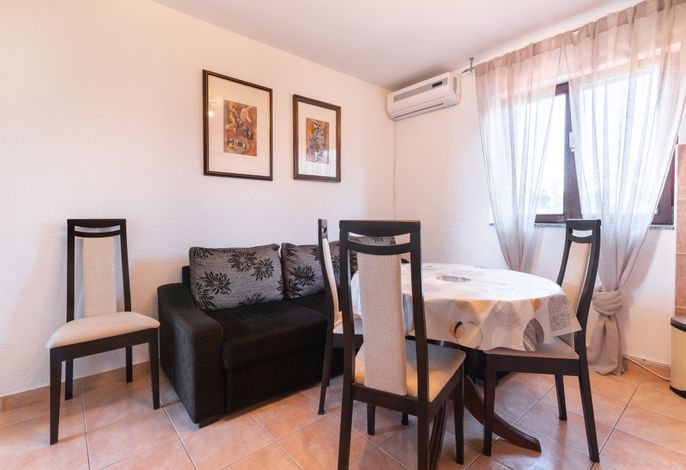 3-Zimmer-Ferienwohnung am Strand Preko, Ugljan A-20210-a