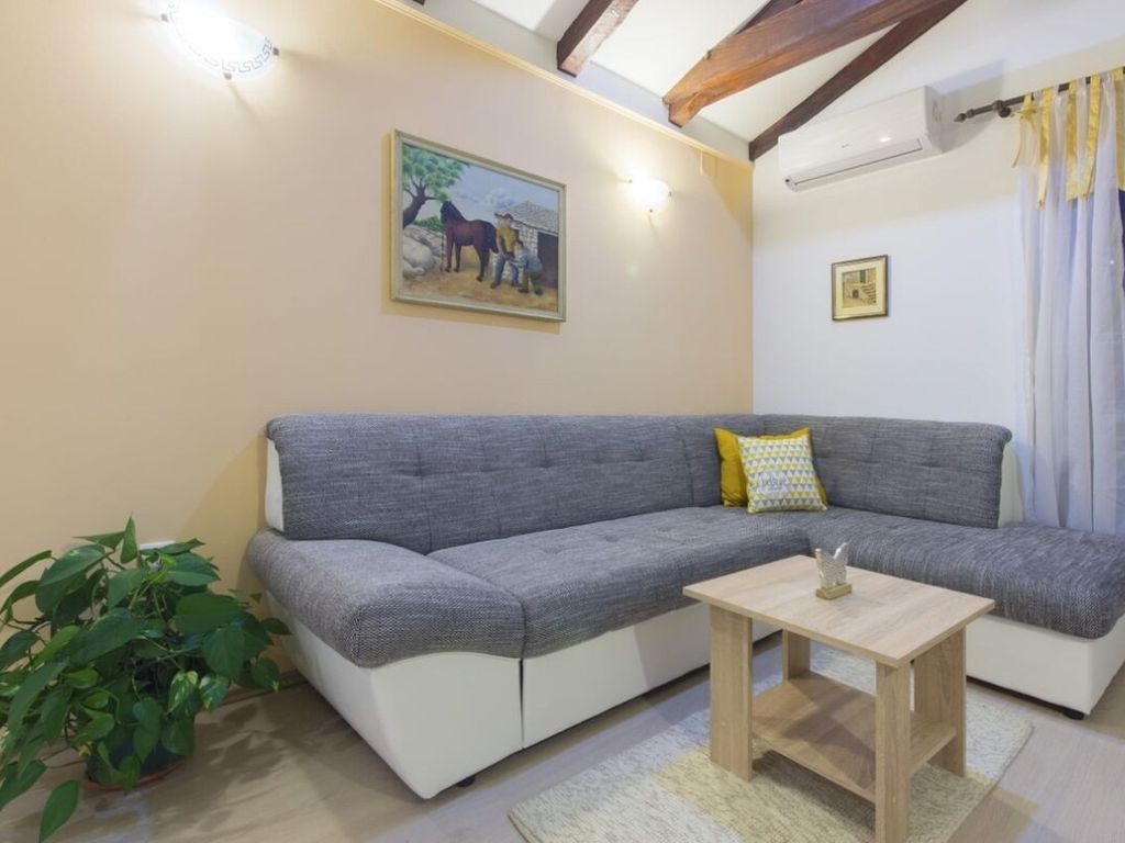 Wohnzimmer 1