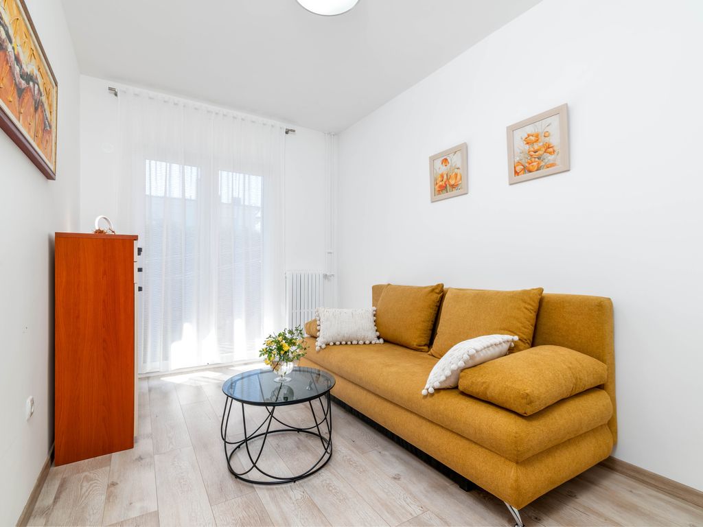 Wohnzimmer 2