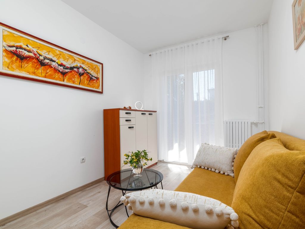 Wohnzimmer 2