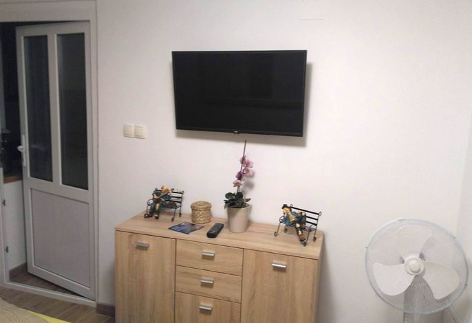 1-Zimmer-Ferienwohnung mit Terrasse Bribir, Novi Vinodolski A-23380-a