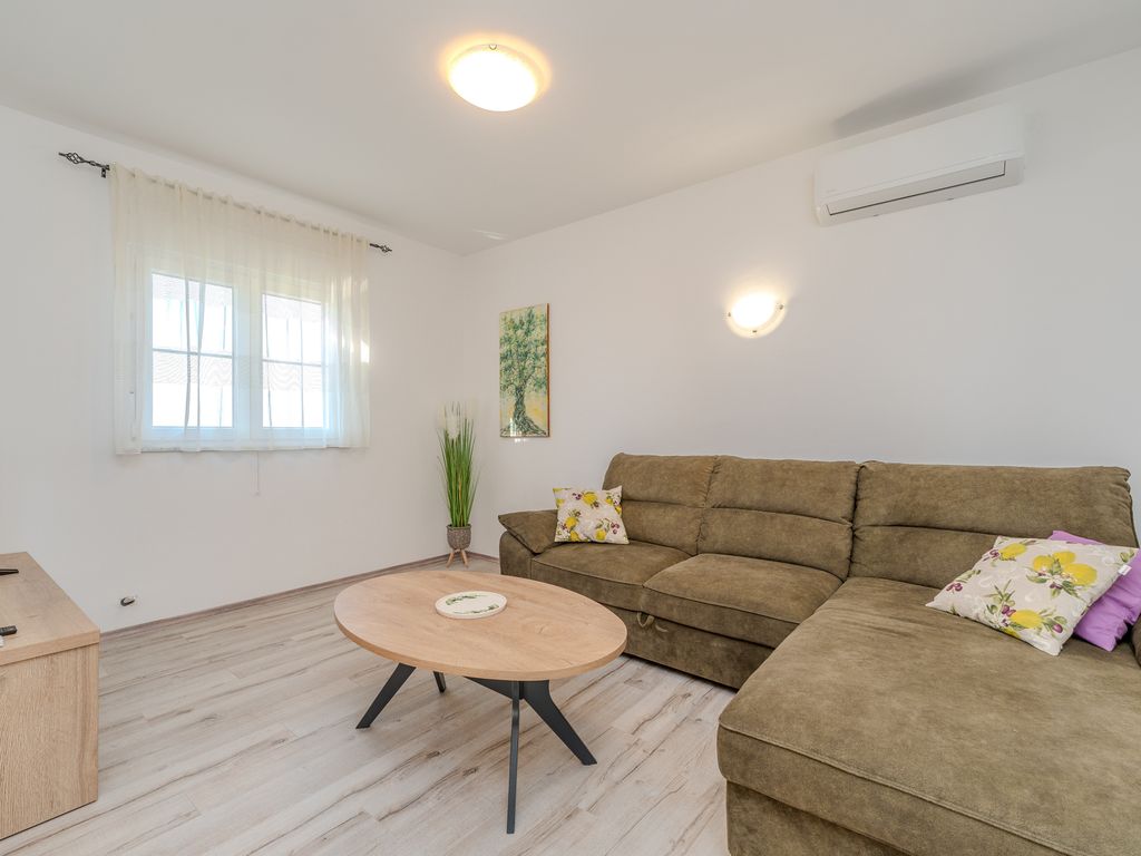 Wohnzimmer 2