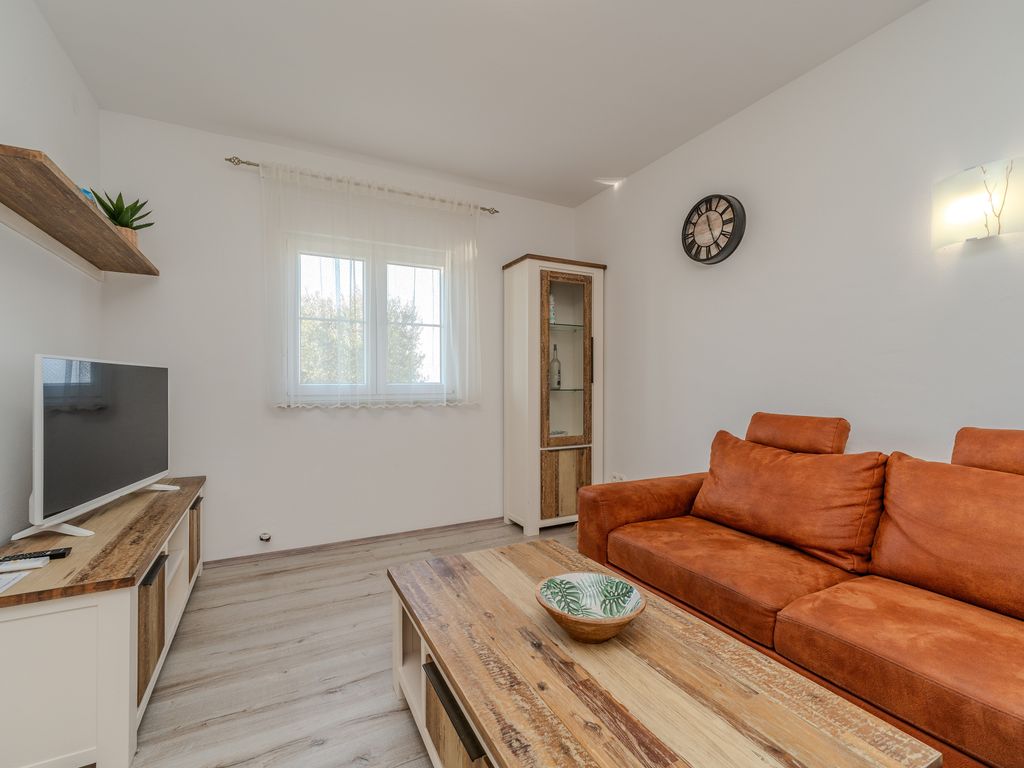 Wohnzimmer 1