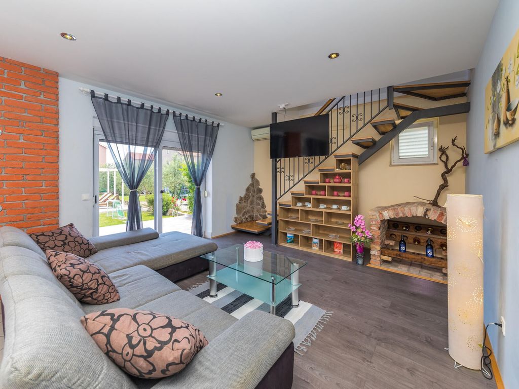 Wohnzimmer 1