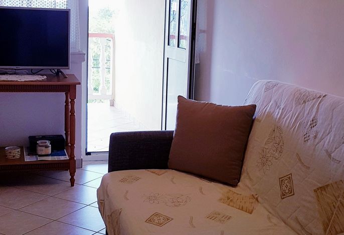 2-Zimmer-Ferienwohnung mit Terrasse und Meerblick Lopar, Rab A-23736-a