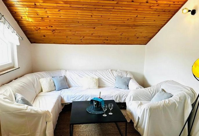 1-Zimmer-Ferienwohnung mit Terrasse Srima - Vodice, Vodice A-23744-i