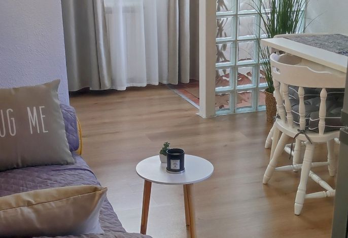 1-Zimmer-Ferienwohnung mit Terrasse Sibenik A-23783-a