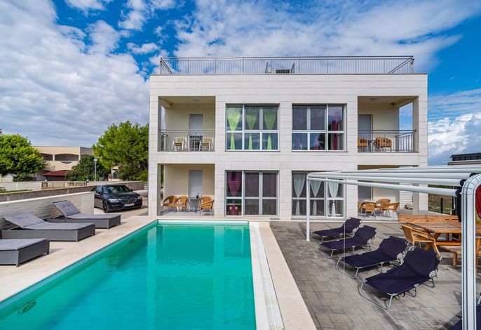 Ferienwohnungen mit Pool für Familien Vir - 23976 – Foto 2