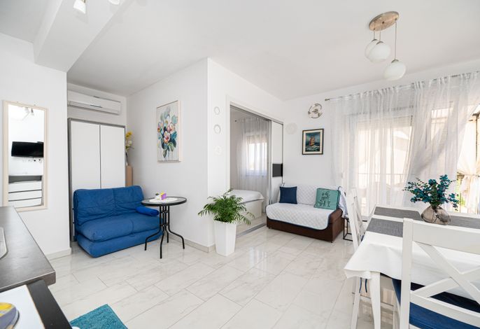 2-Zimmer-Ferienwohnung mit Terrasse Zaton, Zadar A-24003-b