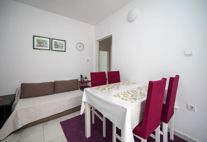 2-Zimmer-Ferienwohnung mit Terrasse Zaton, Zadar A-24003-d
