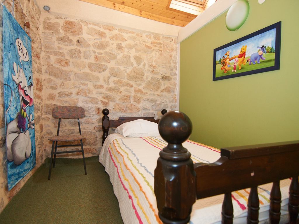 Schlafzimmer 2