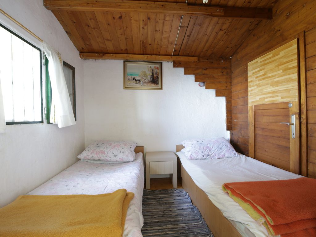 Schlafzimmer 2