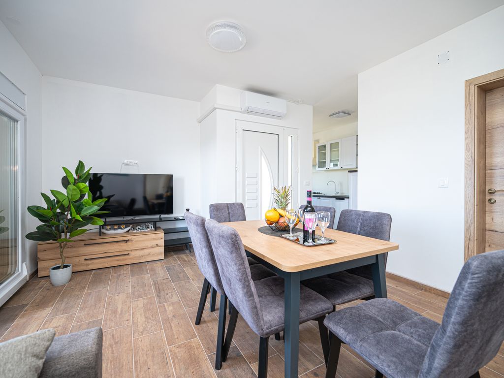 Esszimmer 1