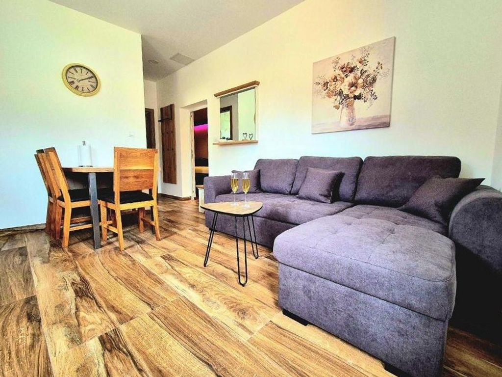 Wohnzimmer 1