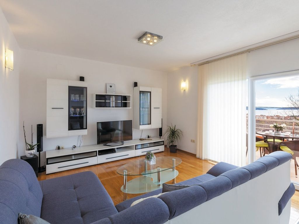 Wohnzimmer 3