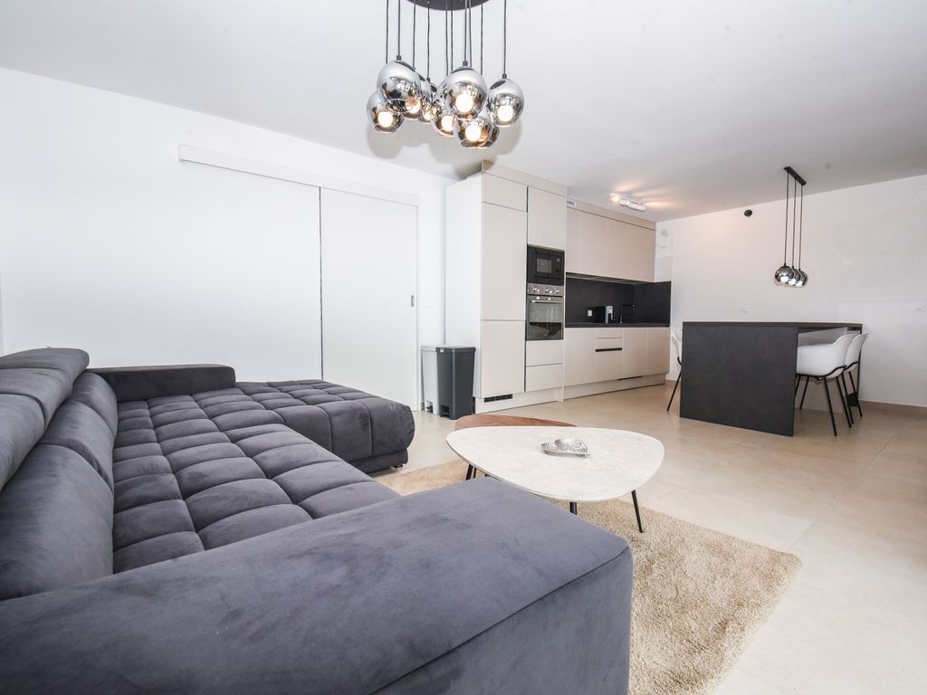 Wohnzimmer 1