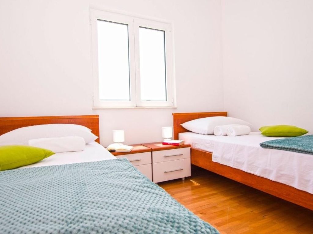 Schlafzimmer 3