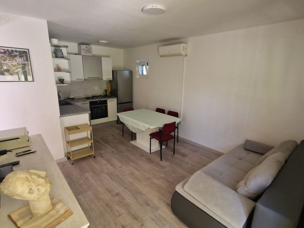 Wohnzimmer 1