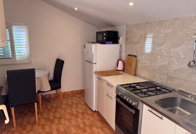 1-Zimmer-Ferienwohnung am Strand Zuljana, Peljesac A-25064-b