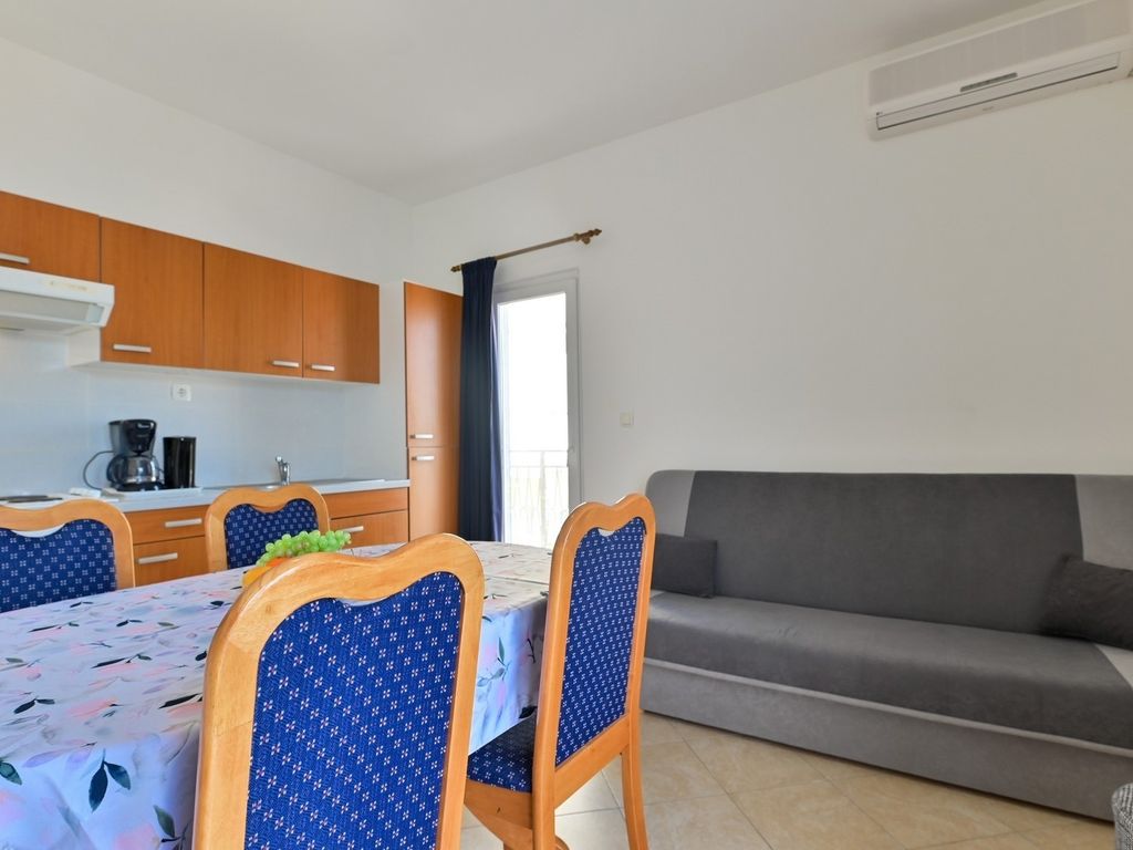 Wohnzimmer 3