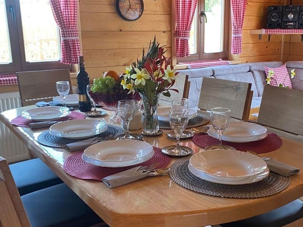 Esszimmer 1