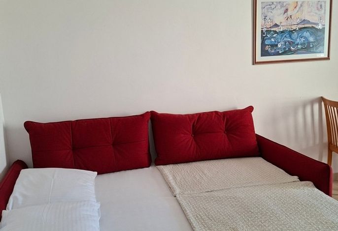 1-Zimmer-Ferienwohnung mit Terrasse und Meerblick Lokva Rogoznica, Omis A-25499-a