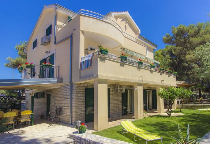 Ferienwohnungen mit Parkplatz Brodarica (Sibenik) - 25980