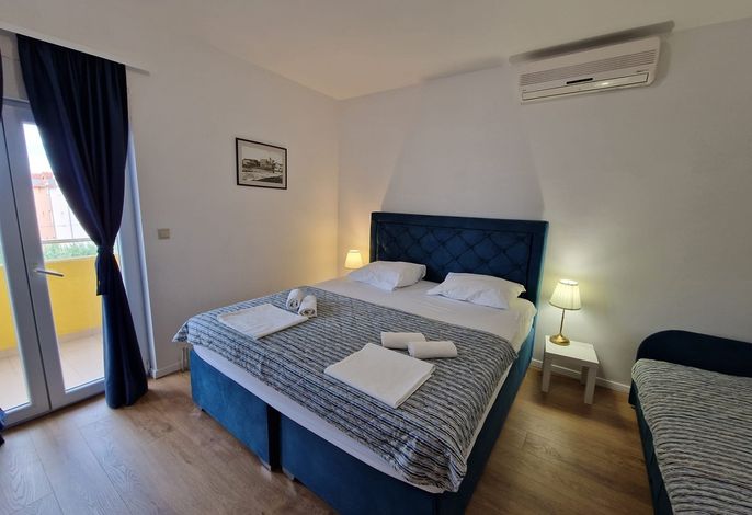 Zimmer mit Balkon Sveti Filip i Jakov, Biograd S-27131-b