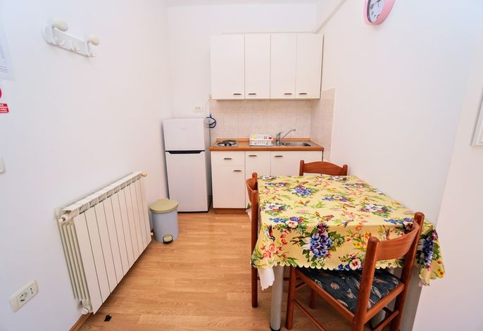 1-Zimmer-Ferienwohnung mit Balkon Savudrija, Umag A-27176-a