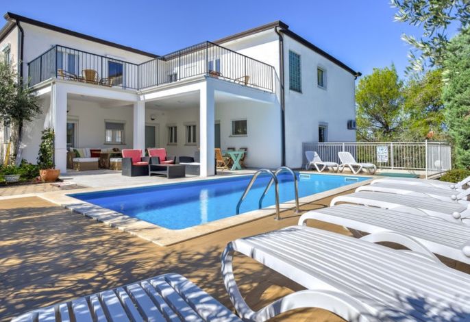 Ferienwohnungen mit Pool Zambratija, Umag - 27215