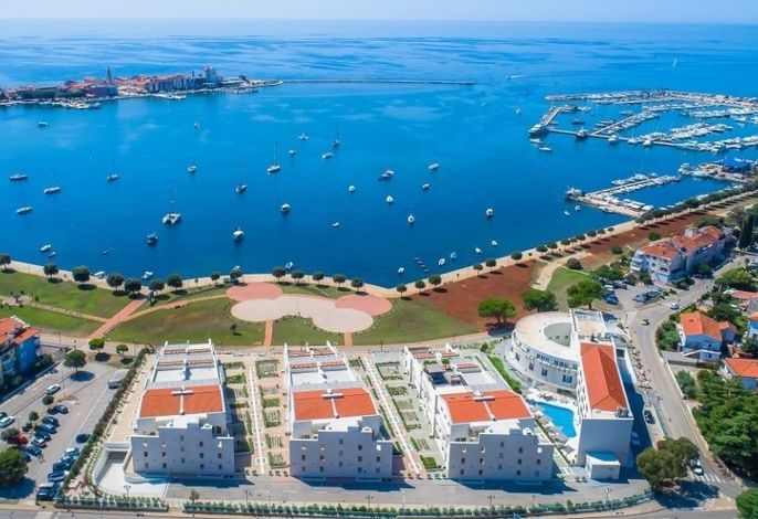 Ferienwohnungen mit Pool für Familien Rozac, Umag - 27246