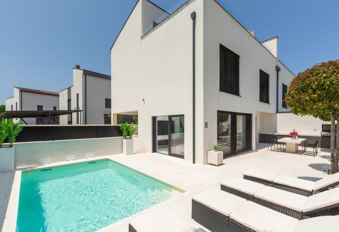 Haus mit Pool für Familien Basanija, Umag - 27265