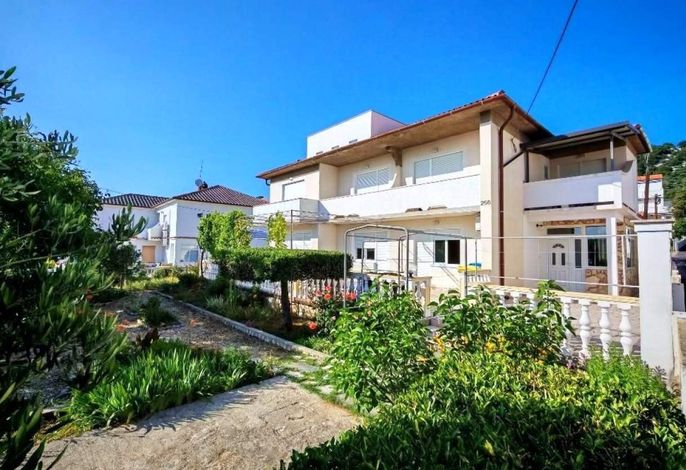 Ferienwohnungen mit Parkplatz Barbat, Rab - 27424