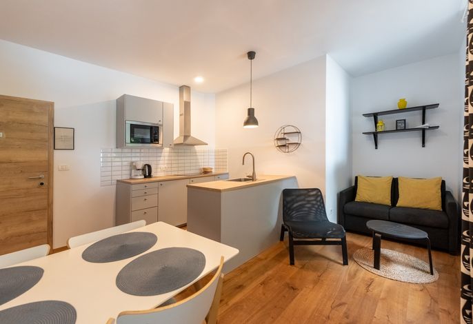 1-Zimmer-Ferienwohnung am Strand Ika, Opatija A-27482-a