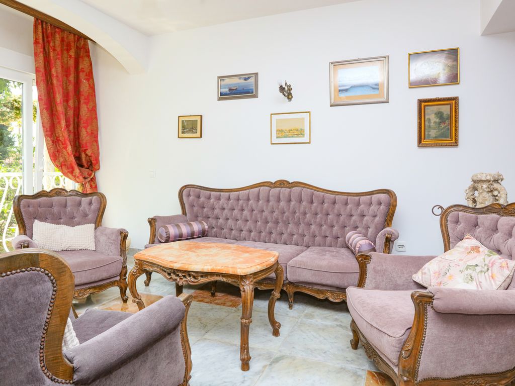 Wohnzimmer 1